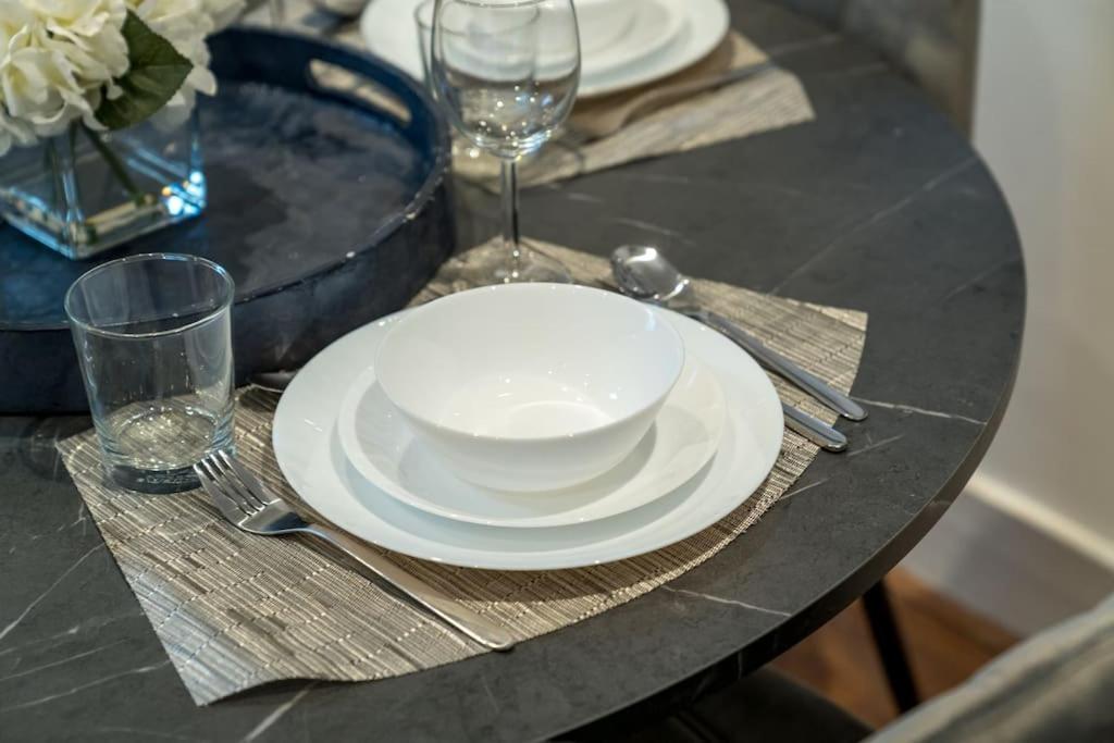 Paddington Prime Tourist Entire 1 Bed Flat For 4 Leilighet London Eksteriør bilde